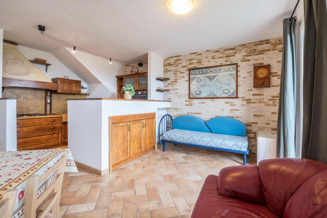 Al Agave Sotto Apartment ตอสโกลาโน มาแดร์โน ภายนอก รูปภาพ