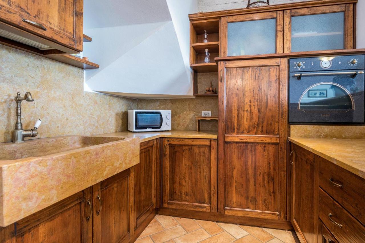 Al Agave Sotto Apartment ตอสโกลาโน มาแดร์โน ภายนอก รูปภาพ