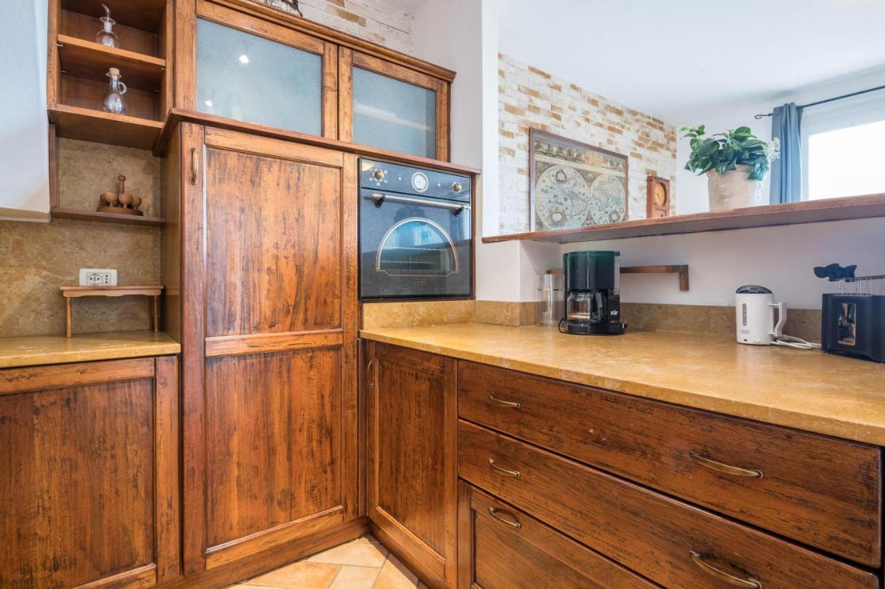 Al Agave Sotto Apartment ตอสโกลาโน มาแดร์โน ภายนอก รูปภาพ